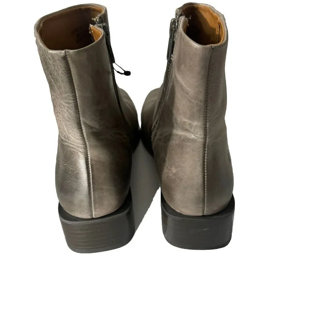 Frye River Inside Zip Bootie Women’s‎ 9.5 M Gray Leather Ankle Boots